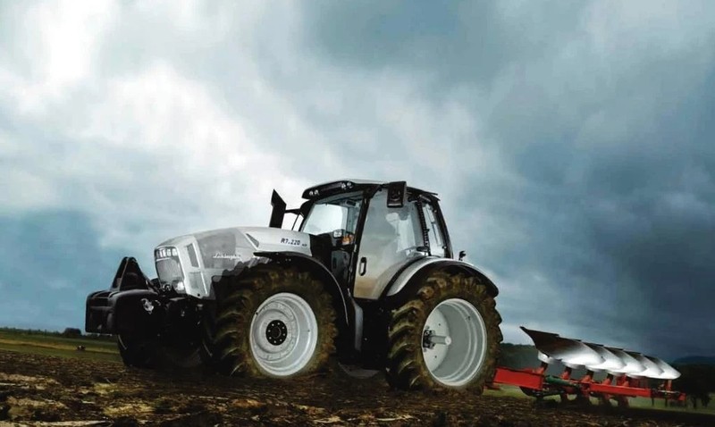 Lamborghini trattori Линейка 35-270 л.с.